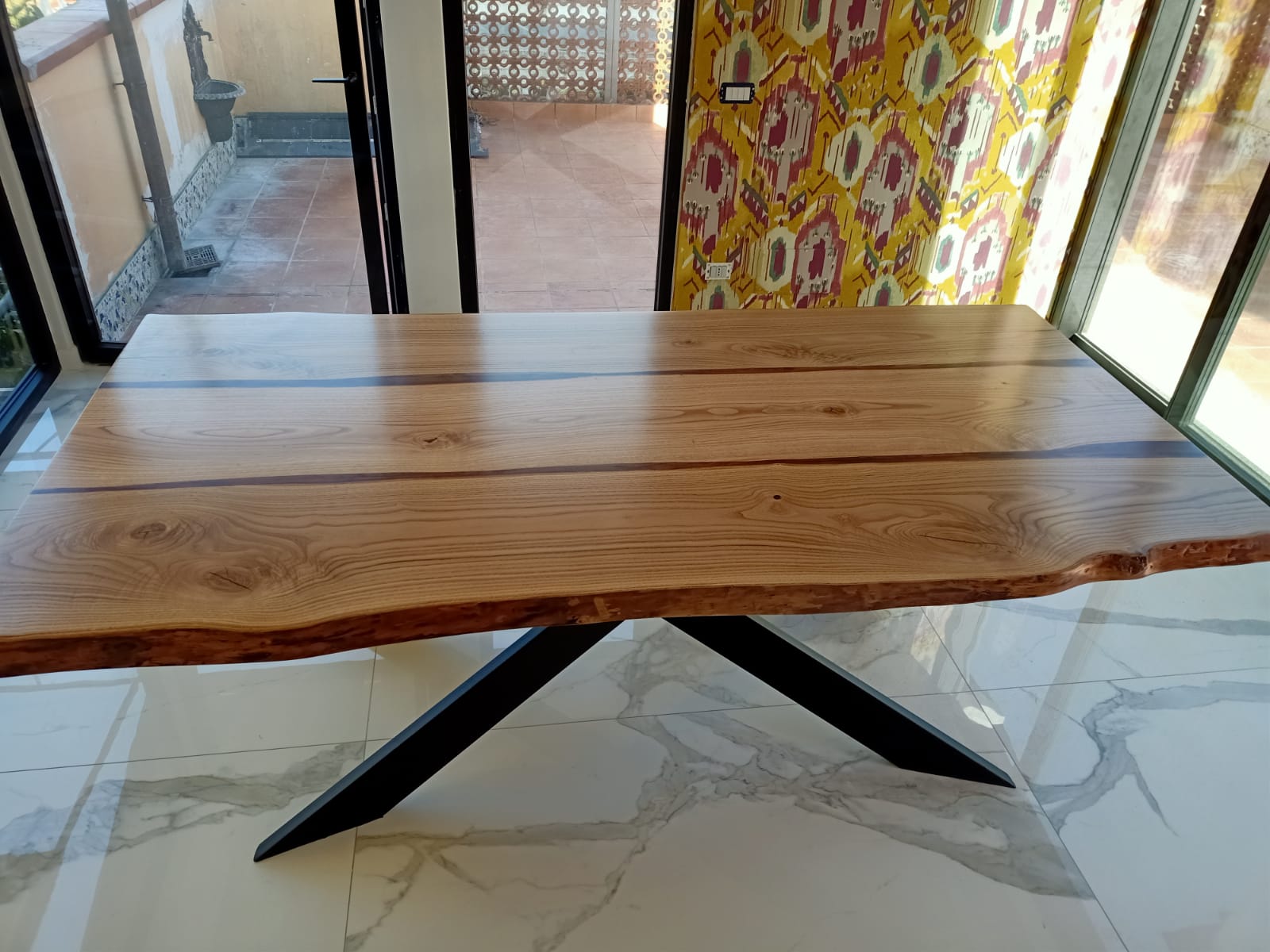 Tavolo in legno personalizzato