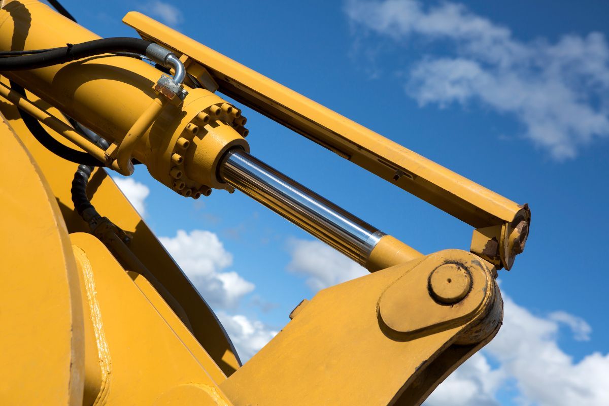 assistenza su macchine edili e agricole