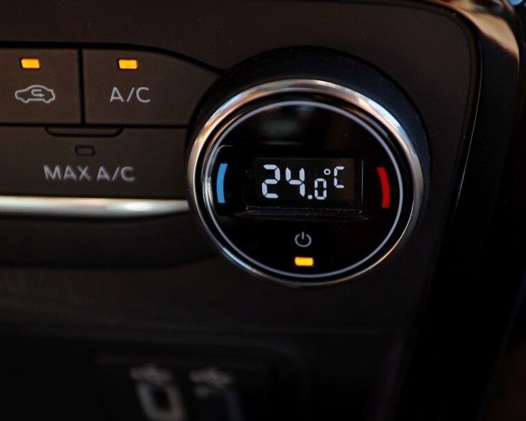 Vehicle Air Conditioning Knob Featuring Temperature Display — Lavington Auto Electrical in Rutherglen, VIC