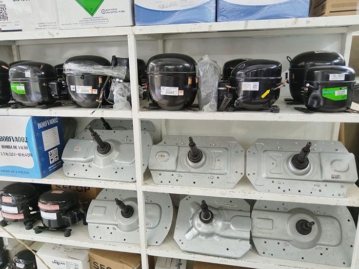 MULTISERVICIOS Y REFACCIONES AVITIA