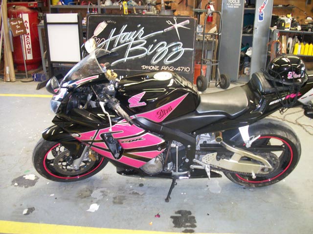 Honda CDR Side - Signs in Petersburg VA