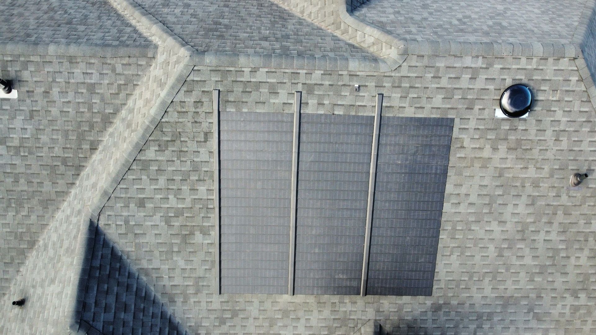 GAF Solar Shingles |  A View Of A New GAF Solar Shingle System