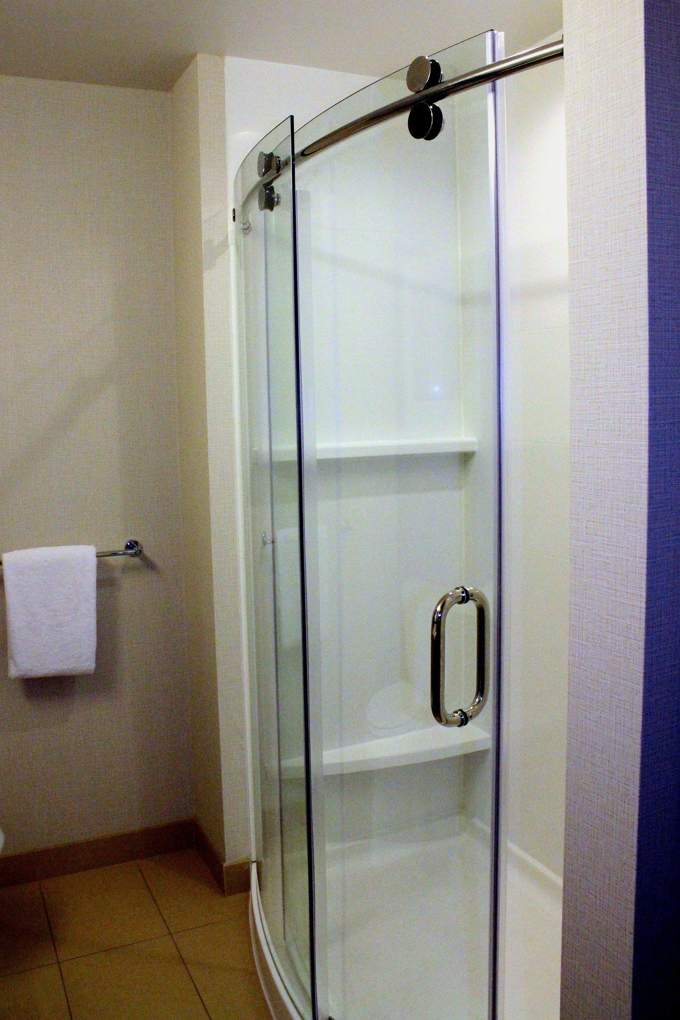 Are Frameless Shower Doors Safe?