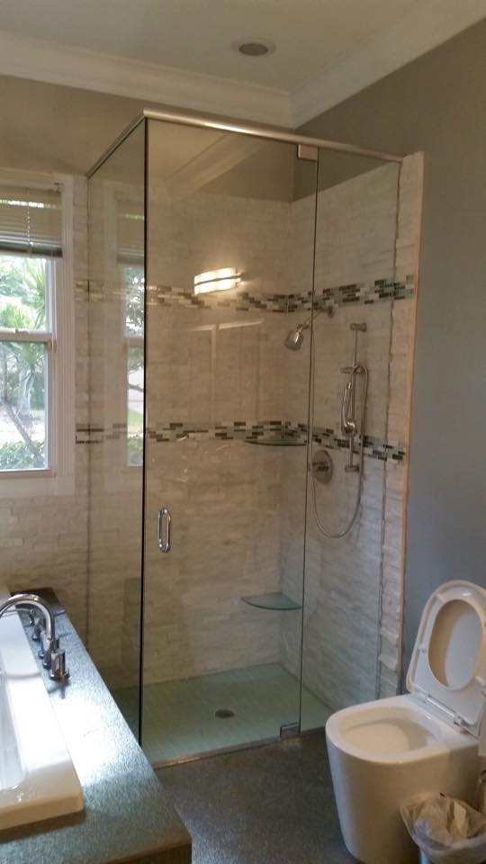 90 Degree Frameless Shower | 561-914-5277 | Superior Frameless Showers