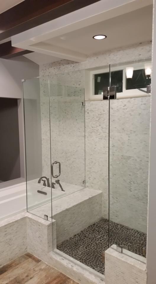 90 Degree Frameless Shower | 561-914-5277 | Superior Frameless Showers