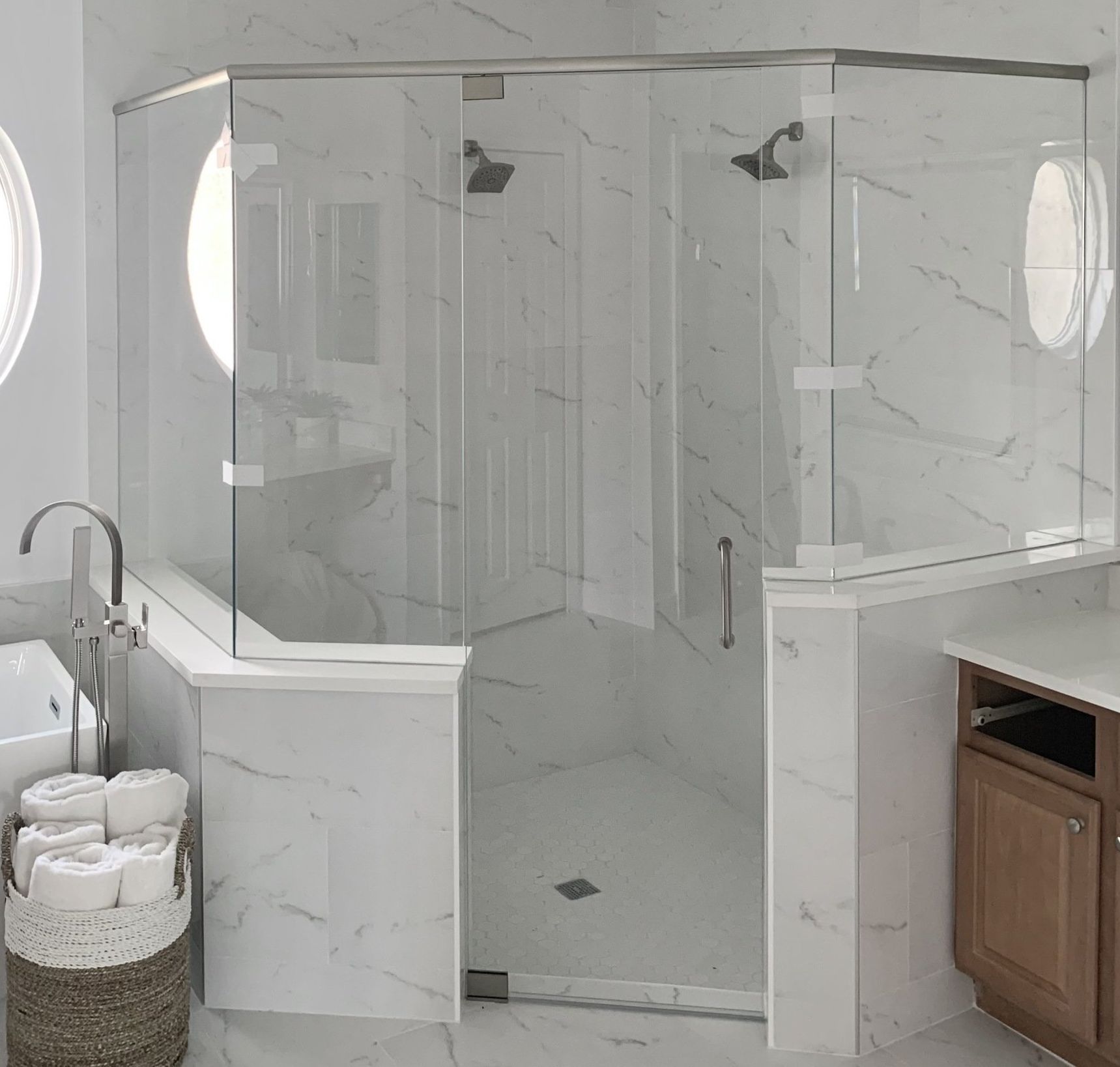 Frameless Shower Doors | Locally Installed | Superior Showers