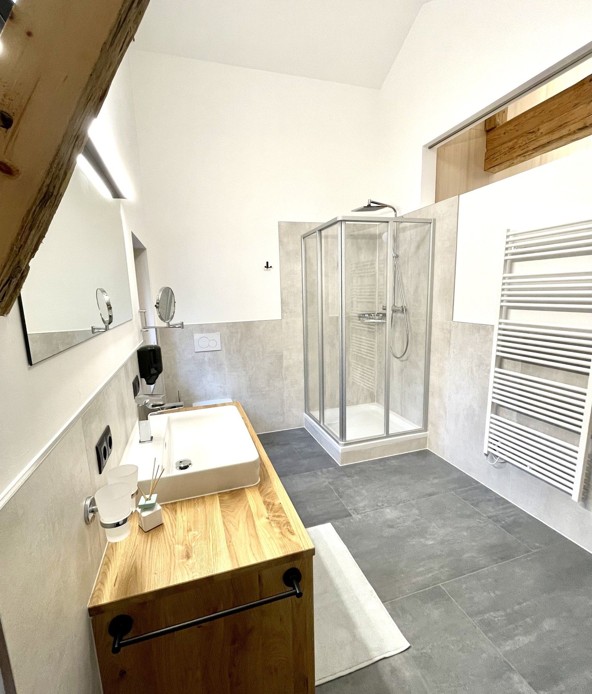 appartment 2 badezimmer mit dusche