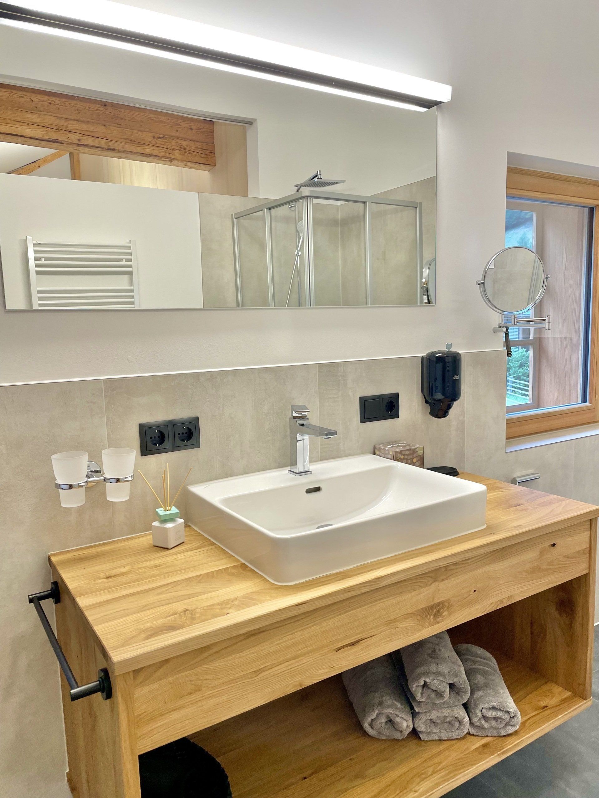 appartment 2 badezimmer