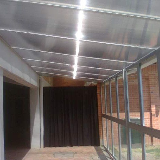 Aluminios y Decoraciones Linconl Ltda