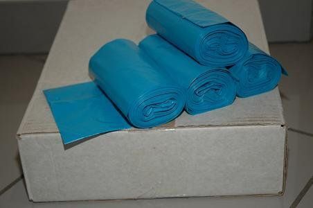 Afvalzakken, afvalzakjes 30lt, pedaalemmerzakjes, Pama, 148, blauwe zakjes, blauwe vuilzakjes