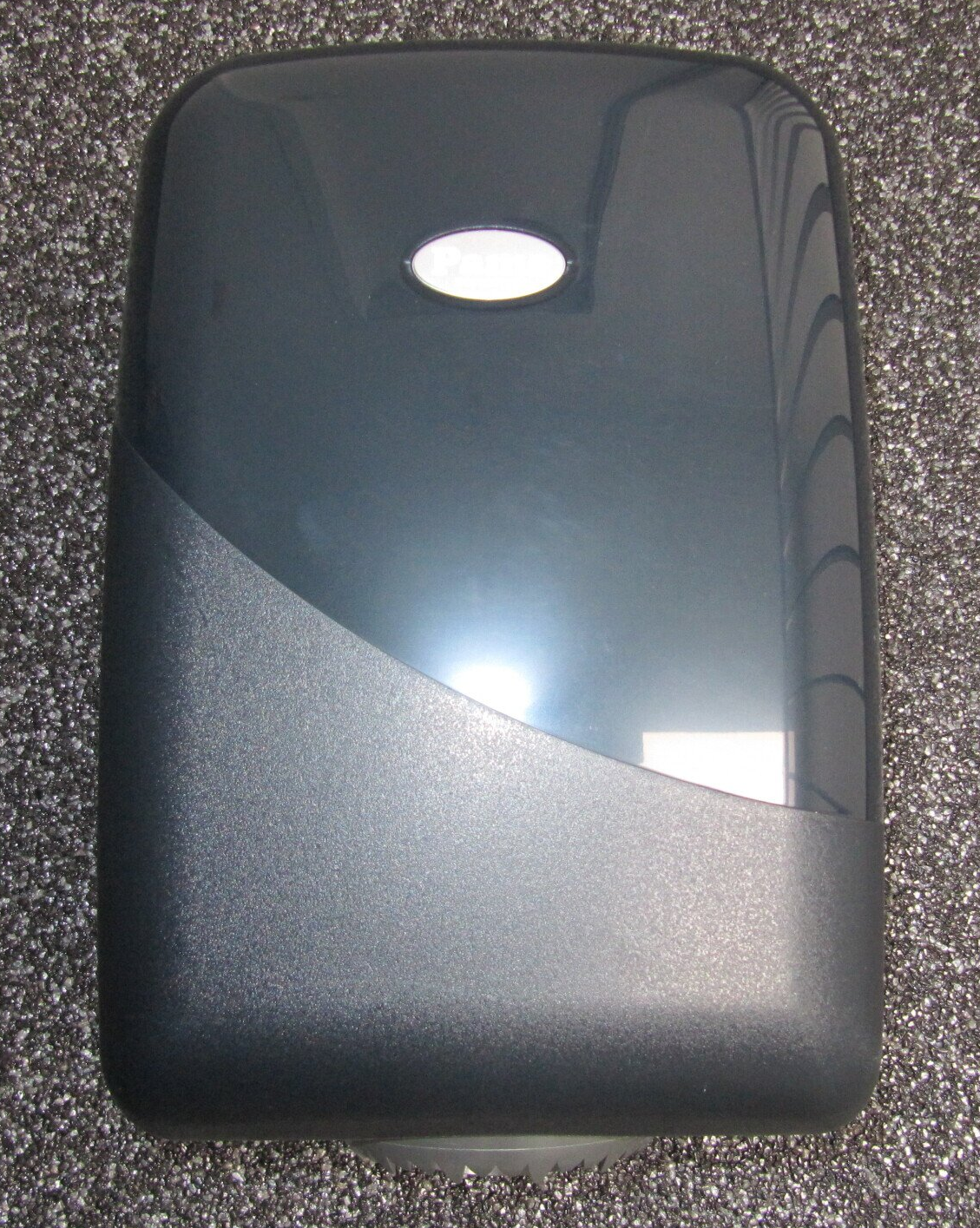 Dispenser, apparaat, zwarte dispenser, Pama, dispenser voor midi rollen