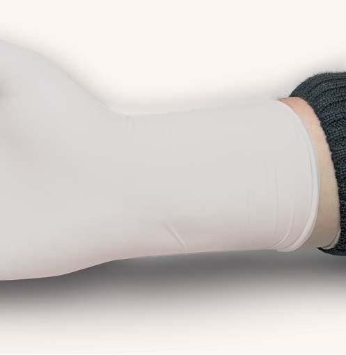 wegwerphandschoenen met lange mouw, latexvrije handschoenen, nitrill handschoenen, 8142, Pama, weggooihandschoenen, handschoenen voor eenmalig gebruik, handschoenen met mouw