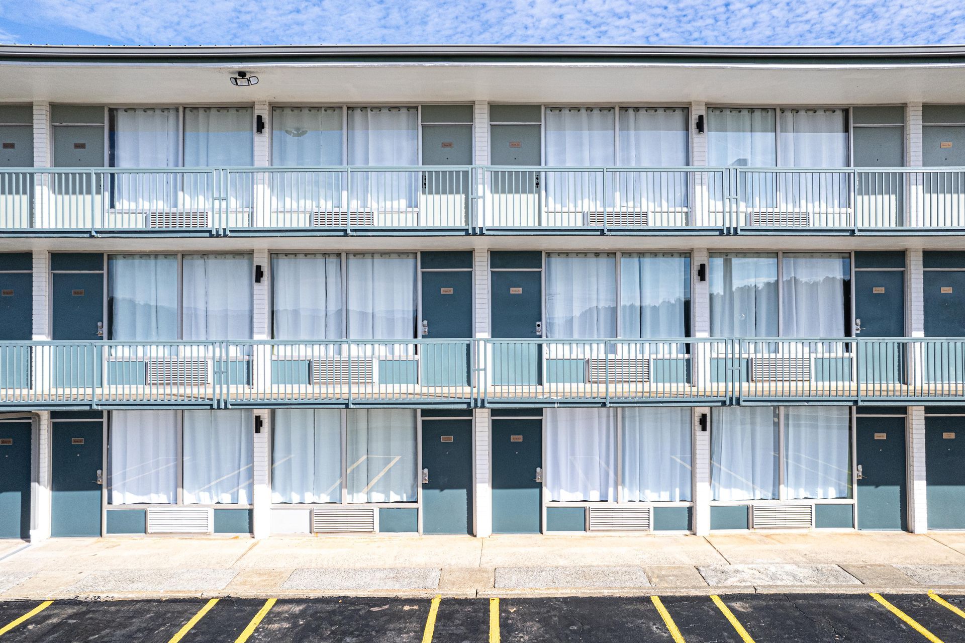 Hotel Rooms Exterior View at the Mallard Hotel in Copperhill, TN