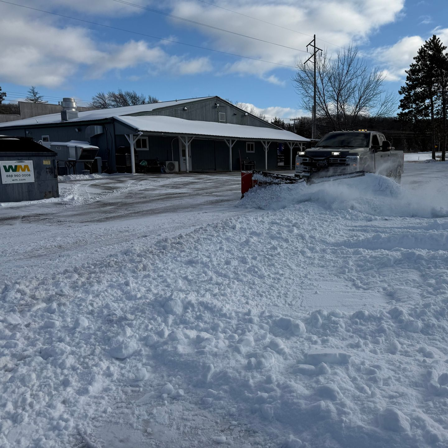 Image of a driveway in Eau-Claire that needs snow removal.