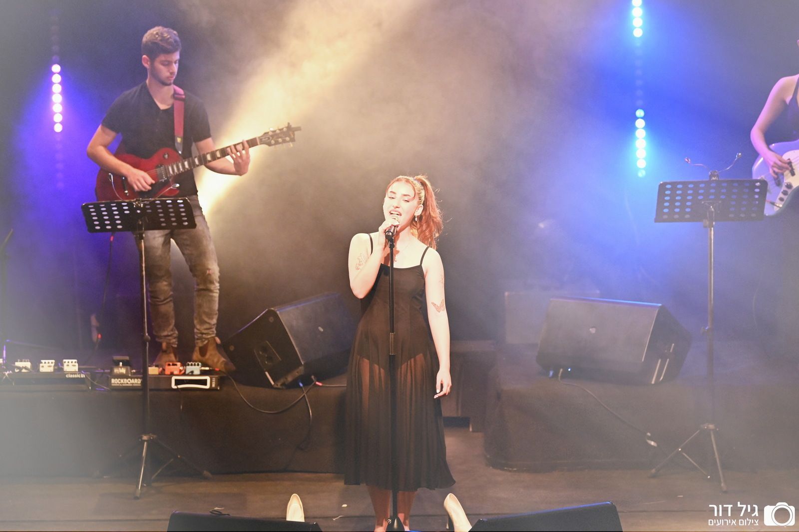 צילום מופע רוק
צילום מופע מוזיקלי - להקה
צילום סטילס וצילום וידאו