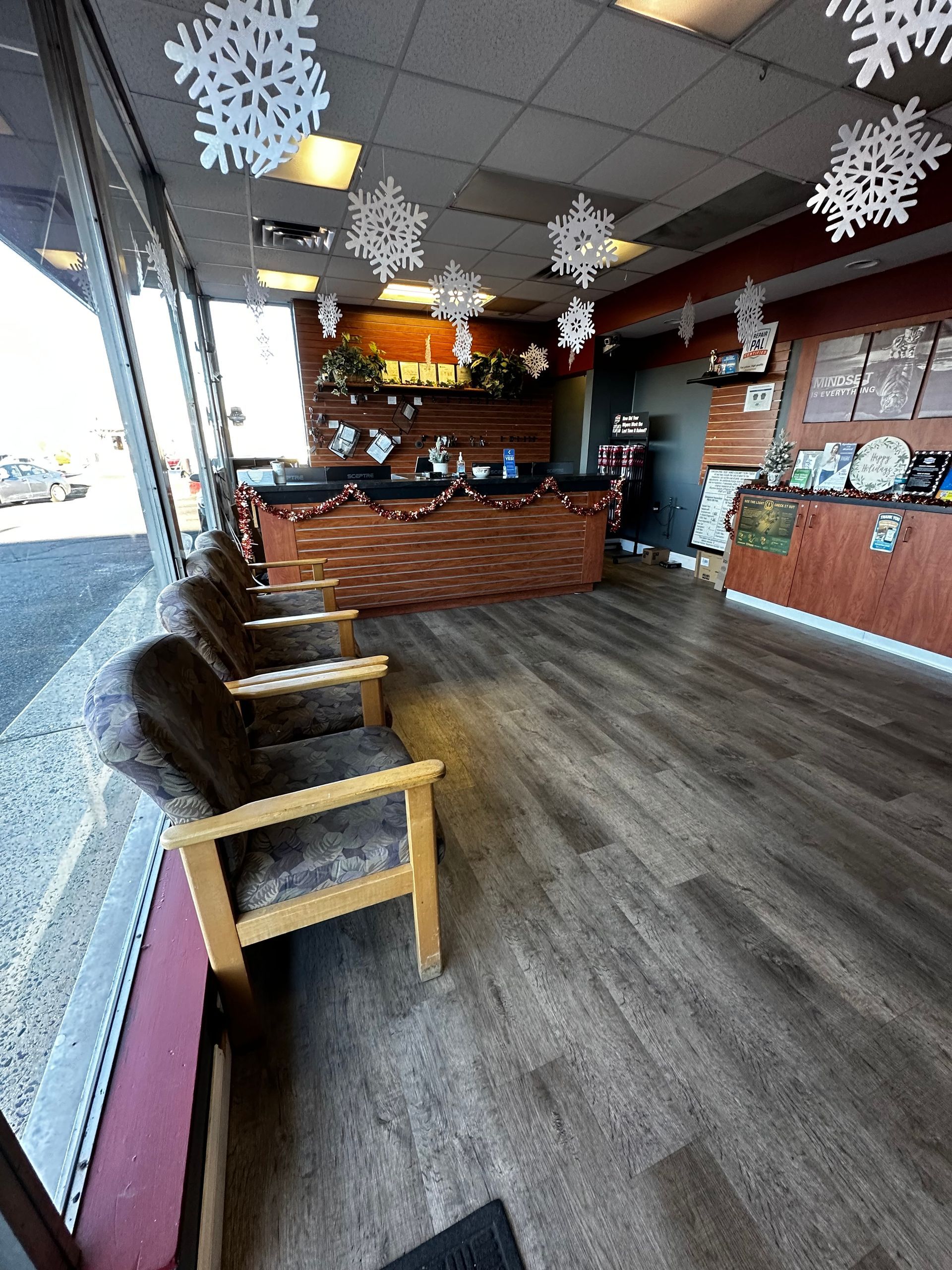 Shop Gallery | Starbrite Auto Repair