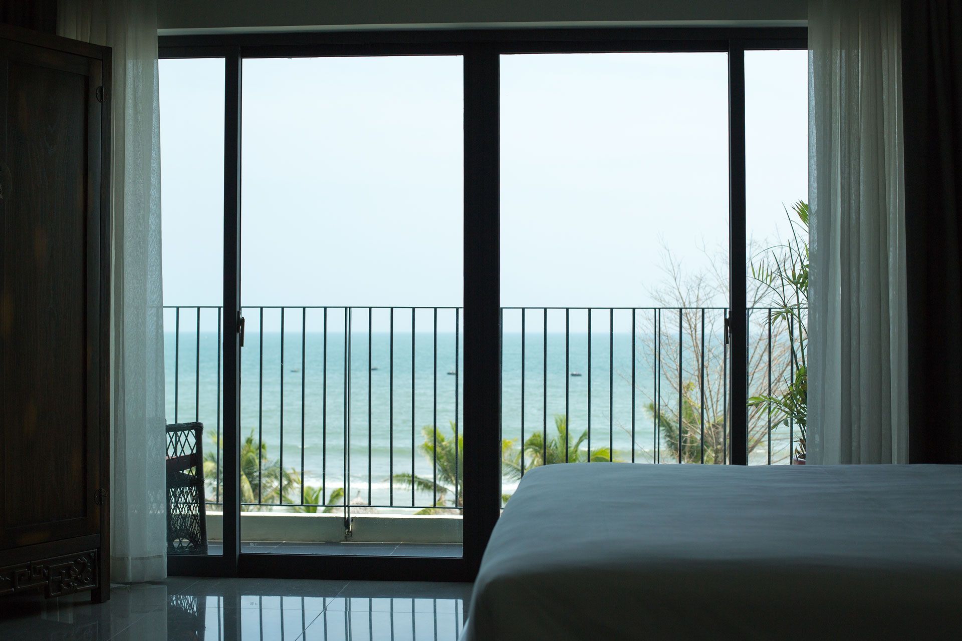 Spacious Living Room