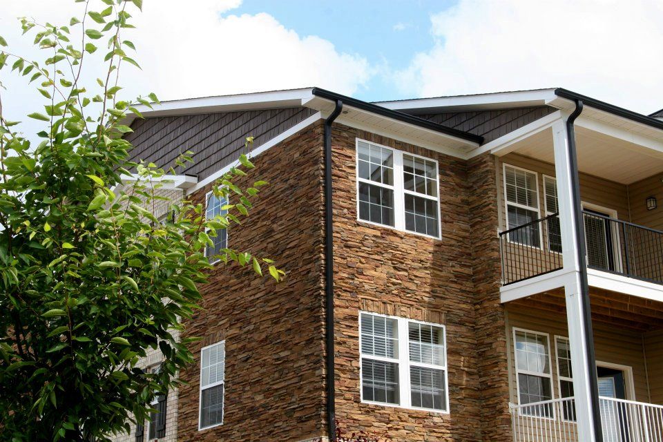 The Overlook at Stone Spring Apartments