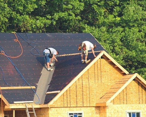 Top 5 mistakes to avoid when hiring a roofer
