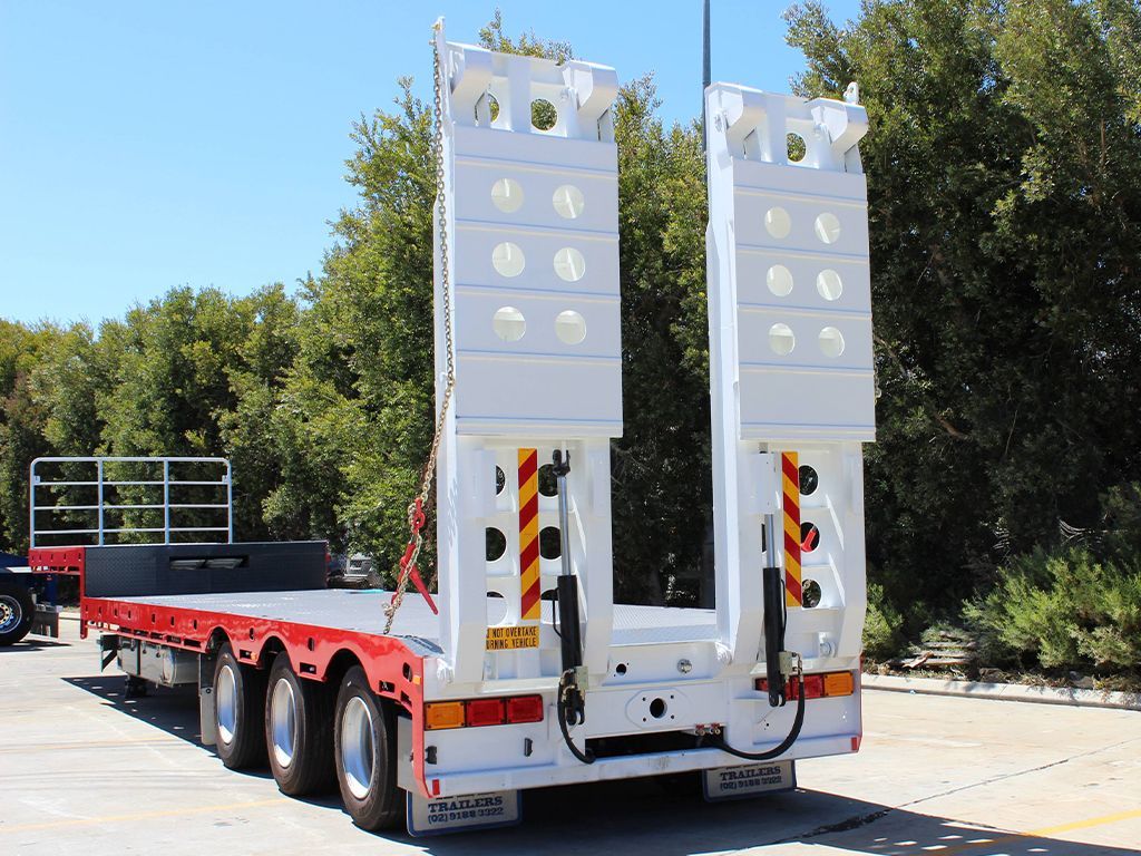 drop deck trailer