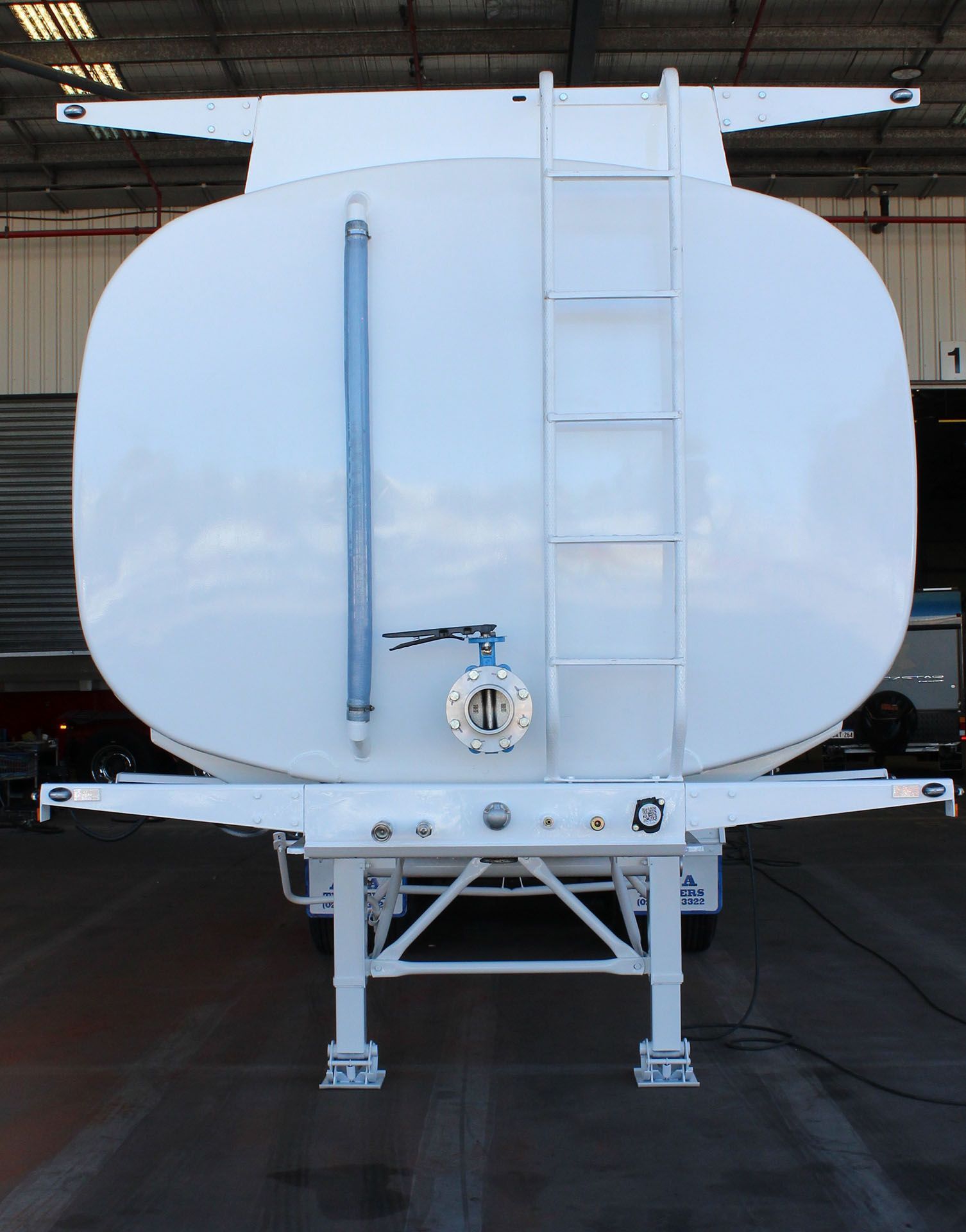 spray water tank side profile from rear