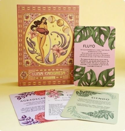 Una baraja de cartas del oráculo de Luna Cangreja