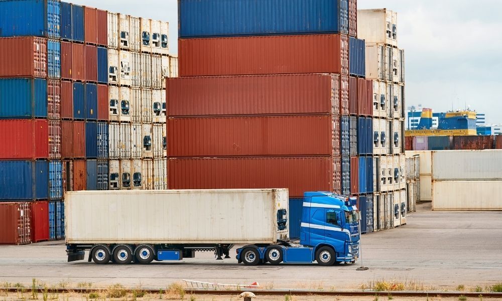 How Shipping Containers are Made (StepbyStep Guide)