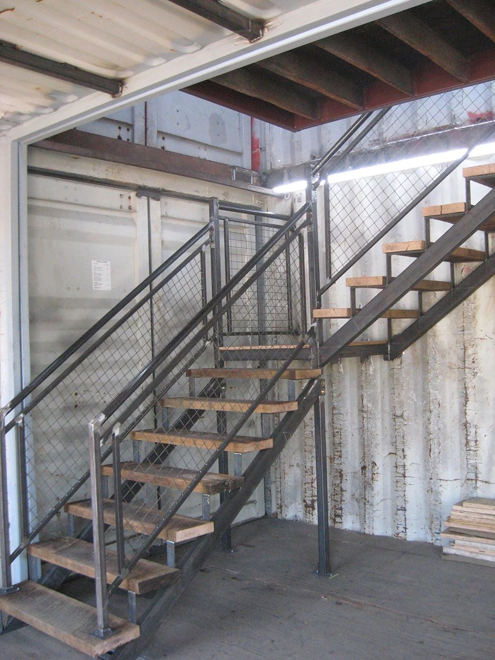 Custom Shipping Containers - Container Management, Inc.