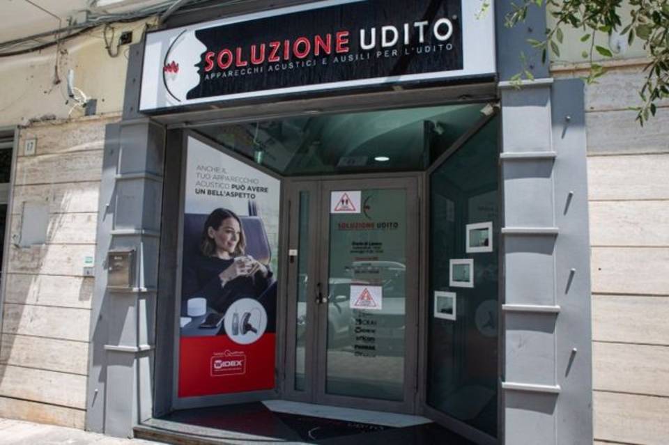 facciata del centro dell'udito