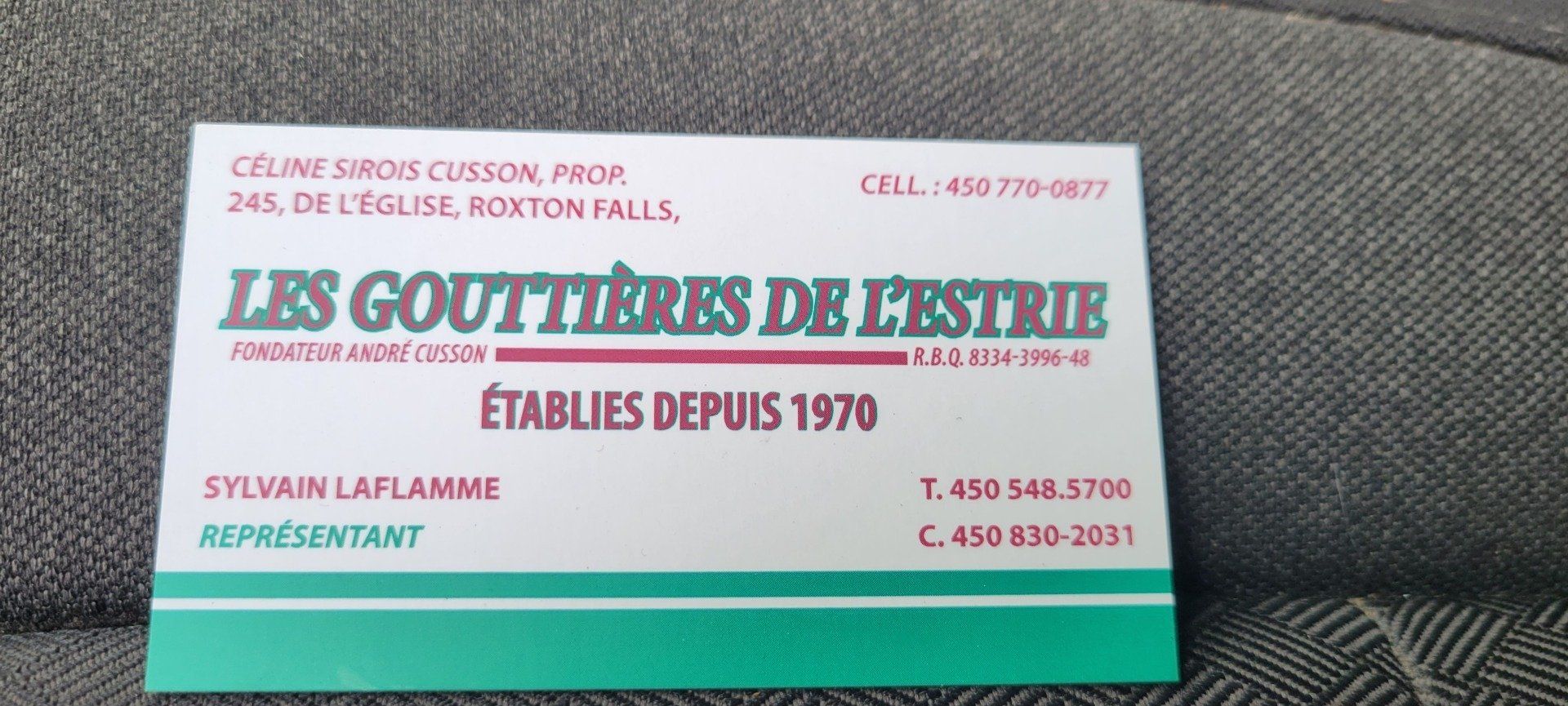 A business card for les gouttieres de l' estrie