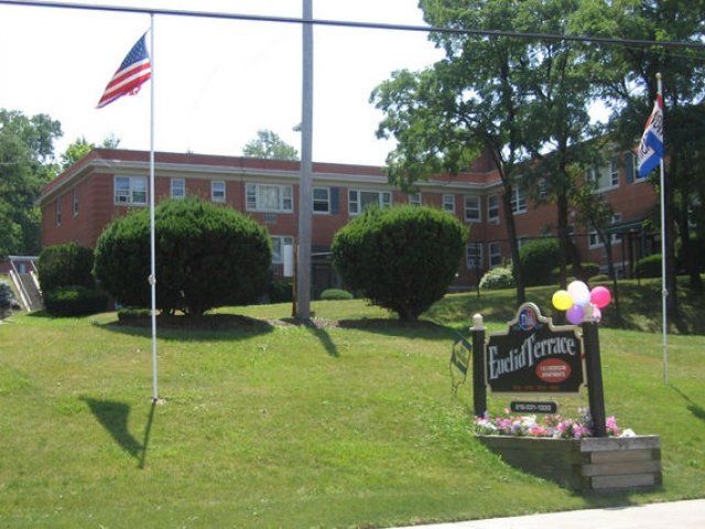 Euclid Terrace - Euclid, PH