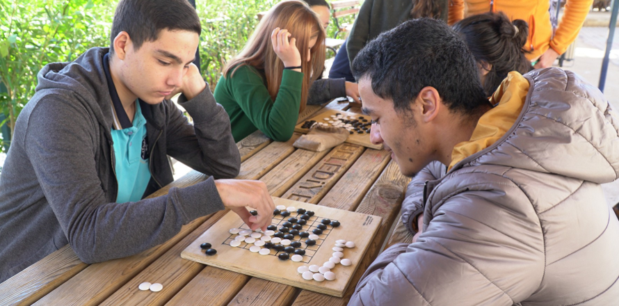 Students playing Go