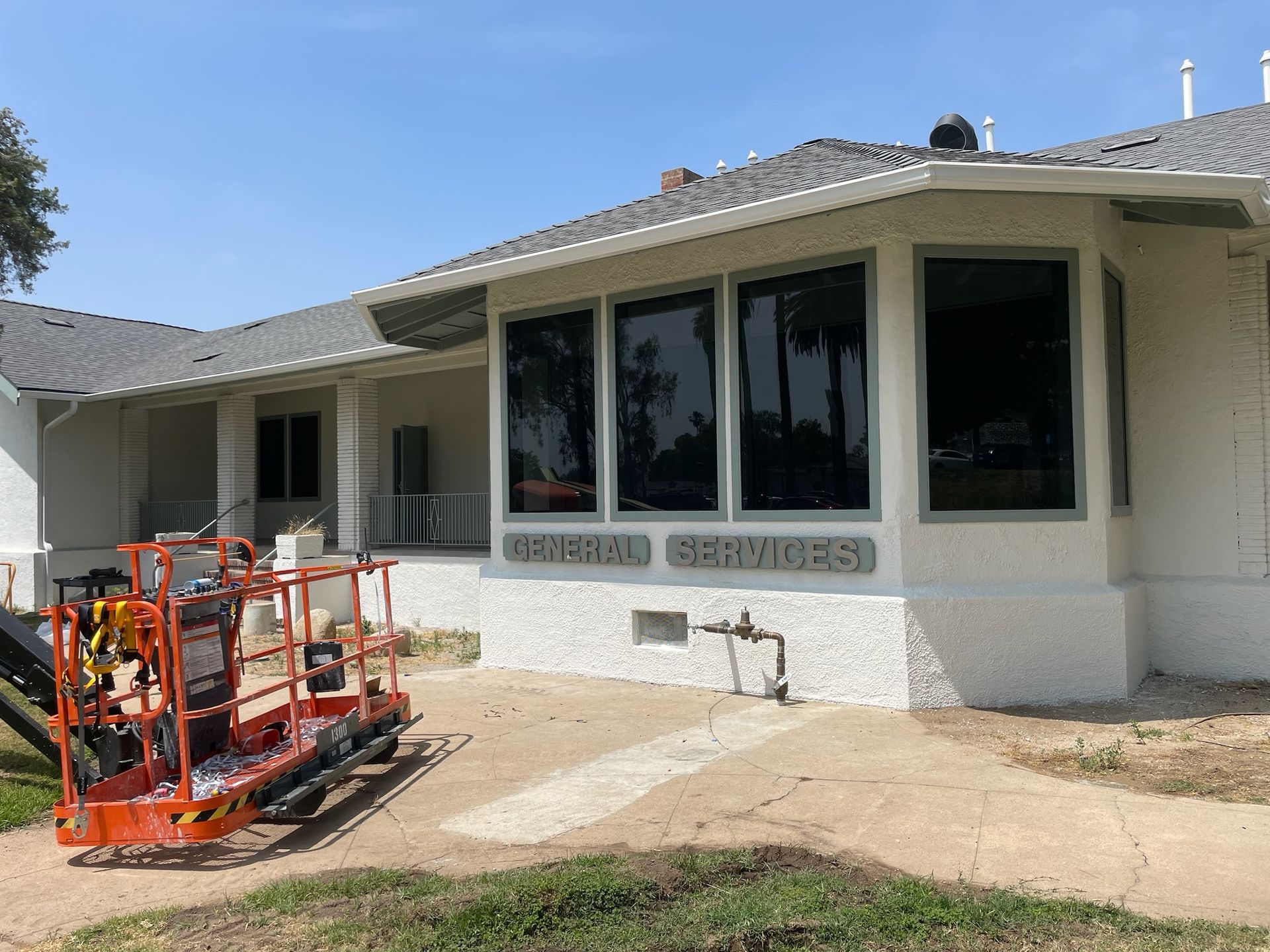 Exterior view of building, 