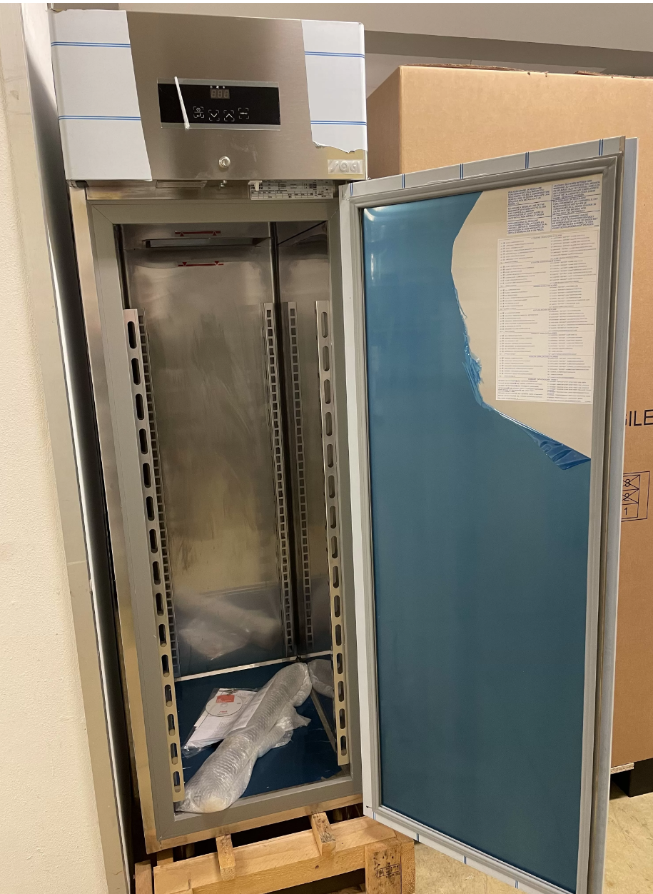 ARMADIO CONGELATORE 20 TEGLIE MISURE COMPATTE - cod.23