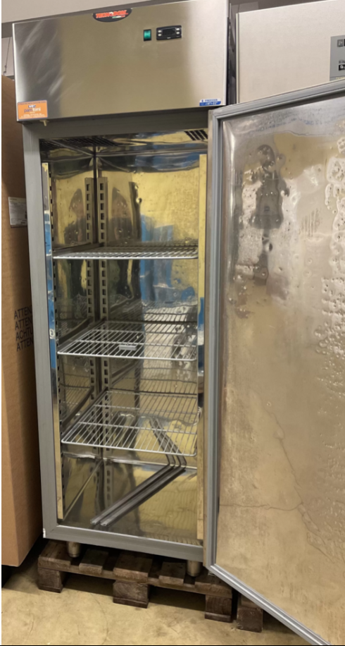 CONGELATORE 700 LT USATO DA GASTRONOMIA - cod. 701