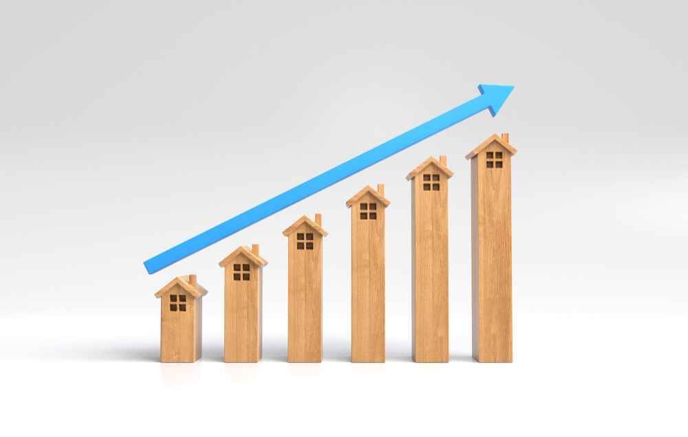 Graph showing rising house values with blue arrow, symbolizing rent increase.