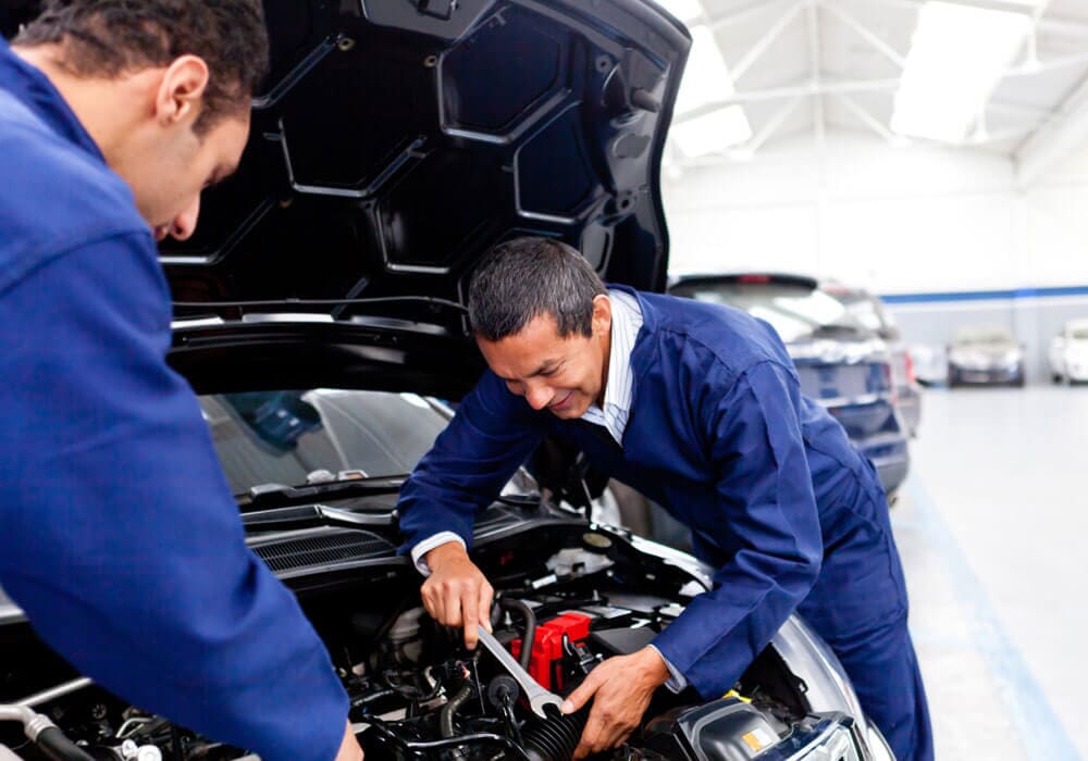 Conoce algunos tips para el mantenimiento de tu automóvil y protege tu seguridad y la de tu familia.
