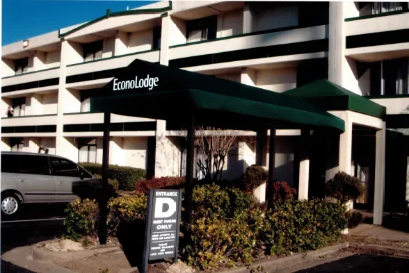 Green Walk Way Cover — Chattanooga, TN — Chattanooga Awning Company