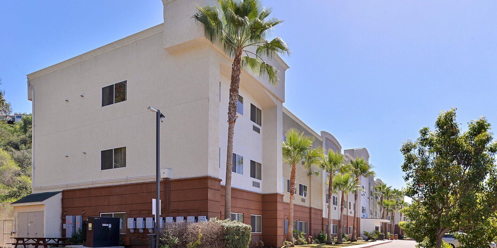 exterior front view of Candlewood Suites San Diego