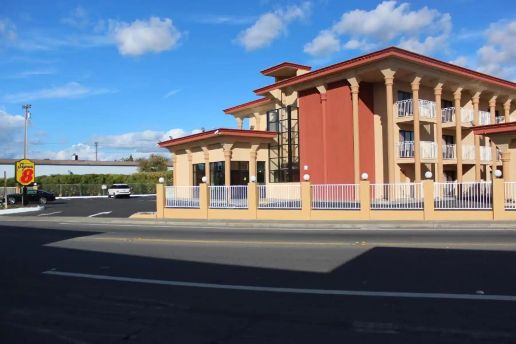 Exterior view of Super 8 by Wyndham Vallejo/Napa Valley