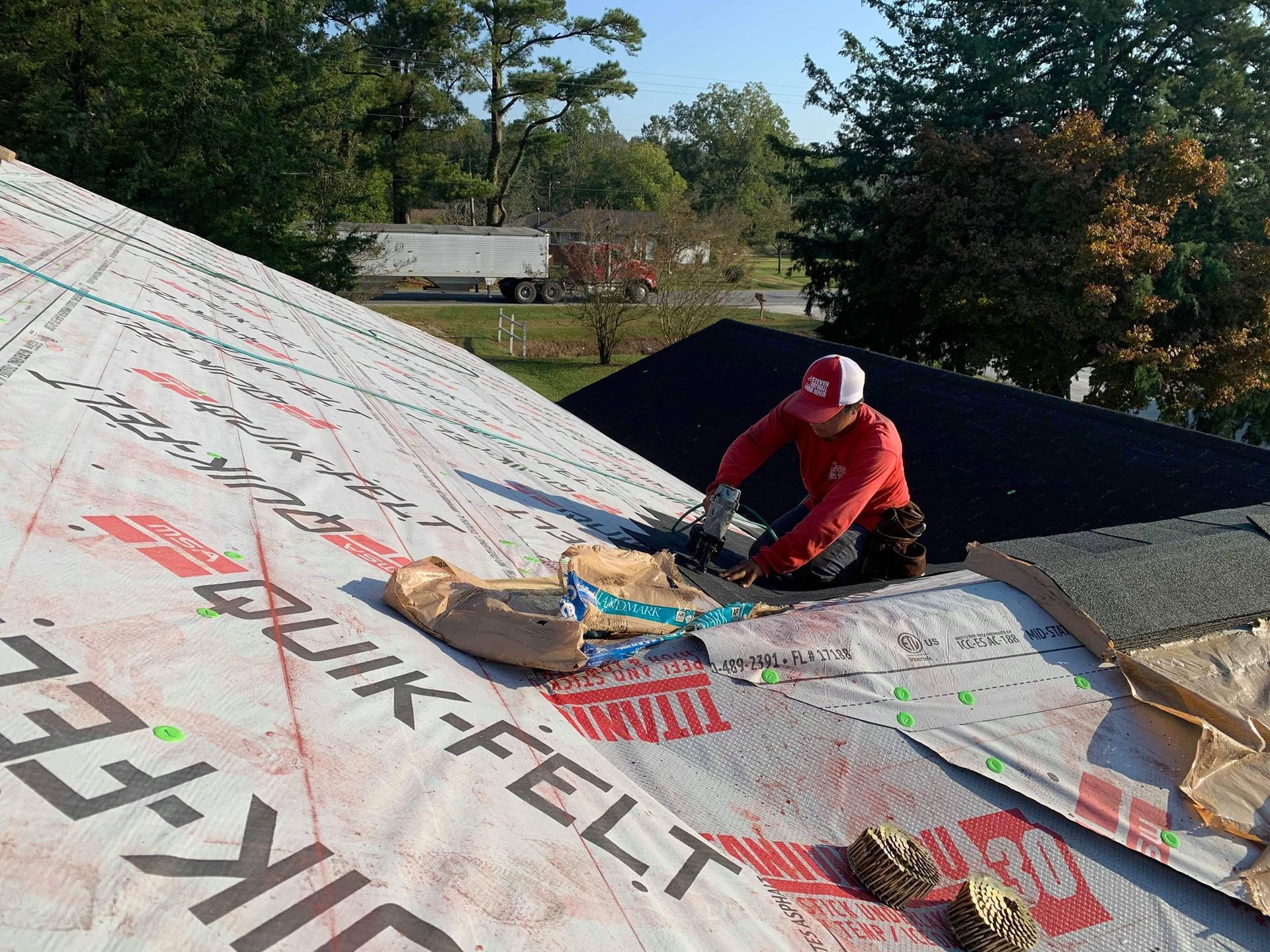 steven-drywall-and-home-repair-roof-fitting