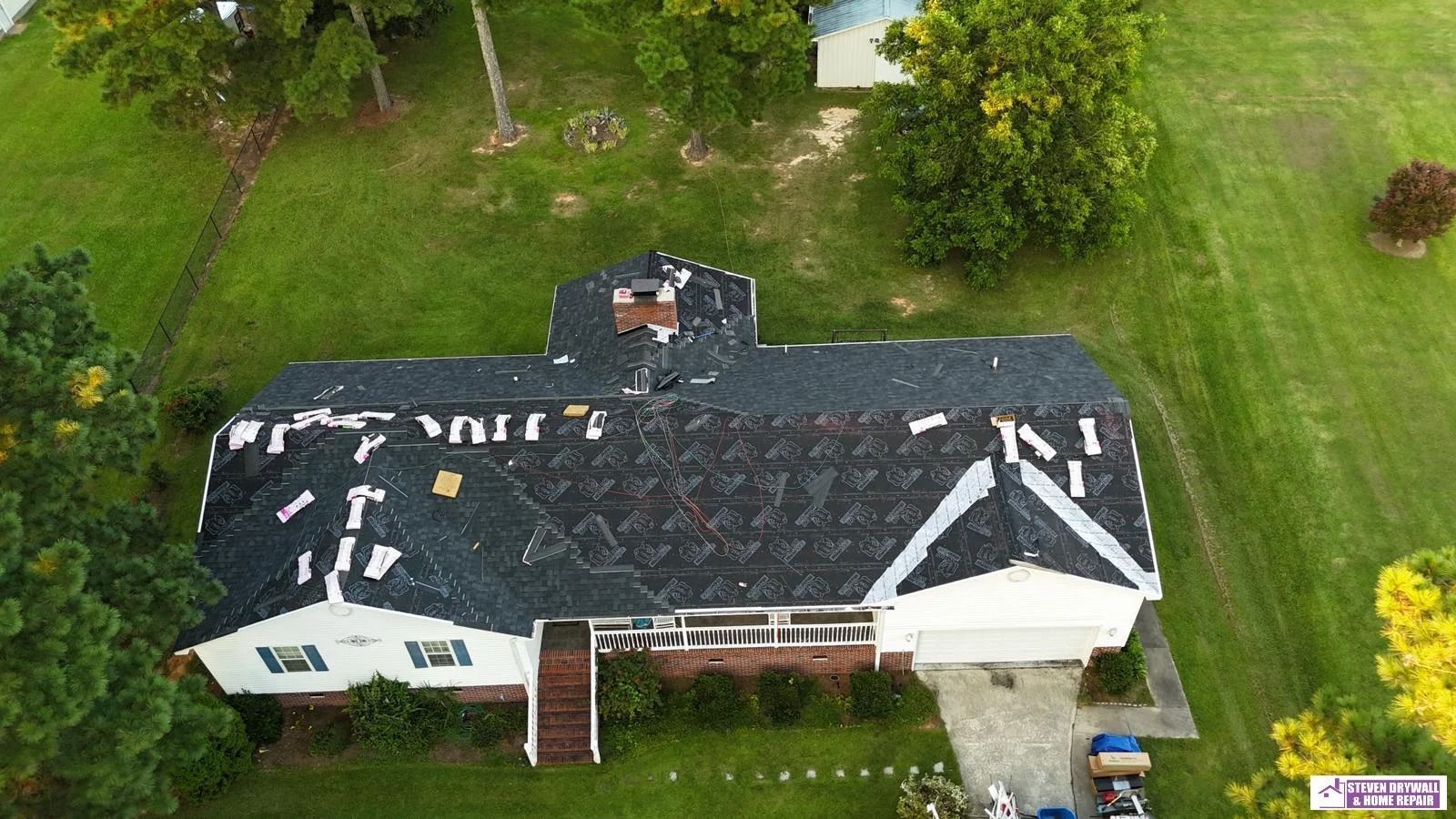 steven-drywall-and-home-repair-interior-man-work