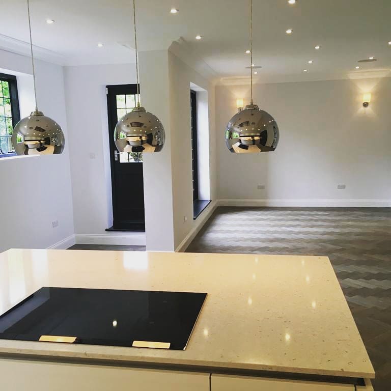 hanging lights inside the kitchen