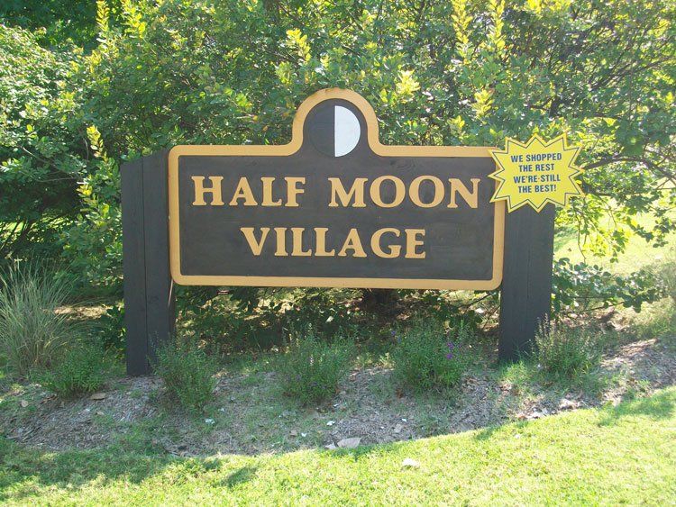 half moon sign
