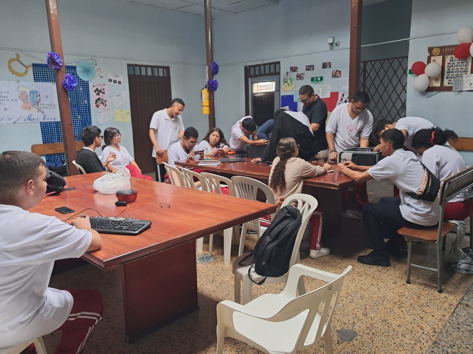 Colegio Bautista de Yumbo - preescolar y primaria