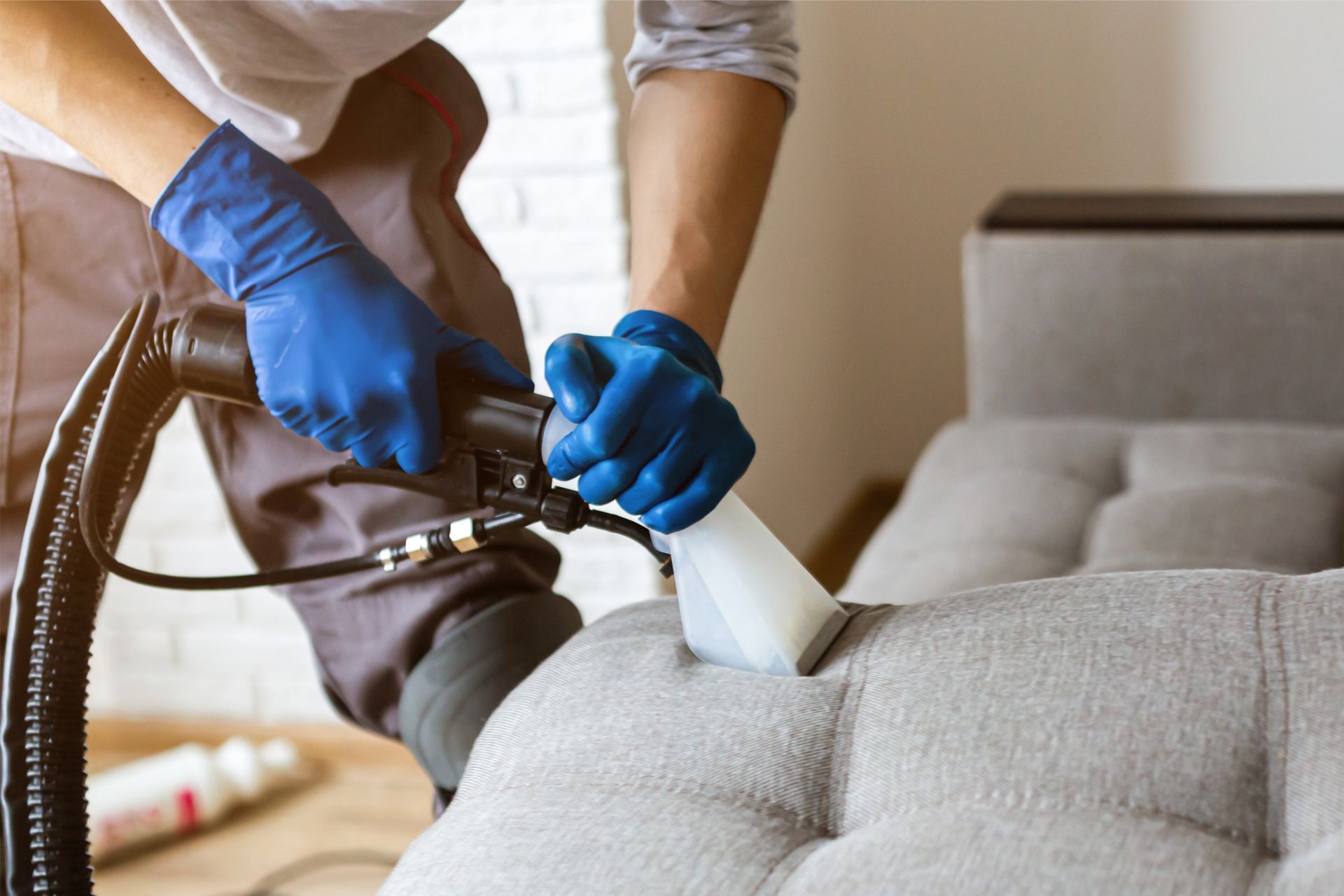 Couch Deep Cleaning