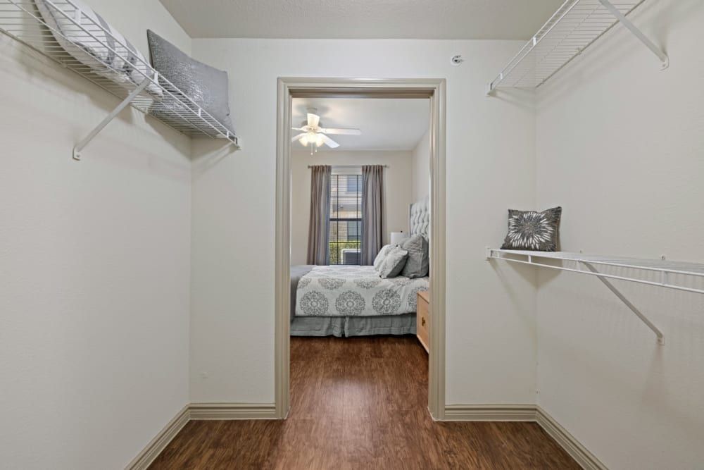Walk In Closet at The Marquis at Brushy Creek