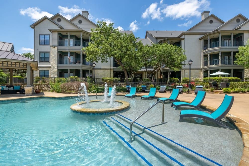 Resort Style Pool at The Marquis at Brushy Creek