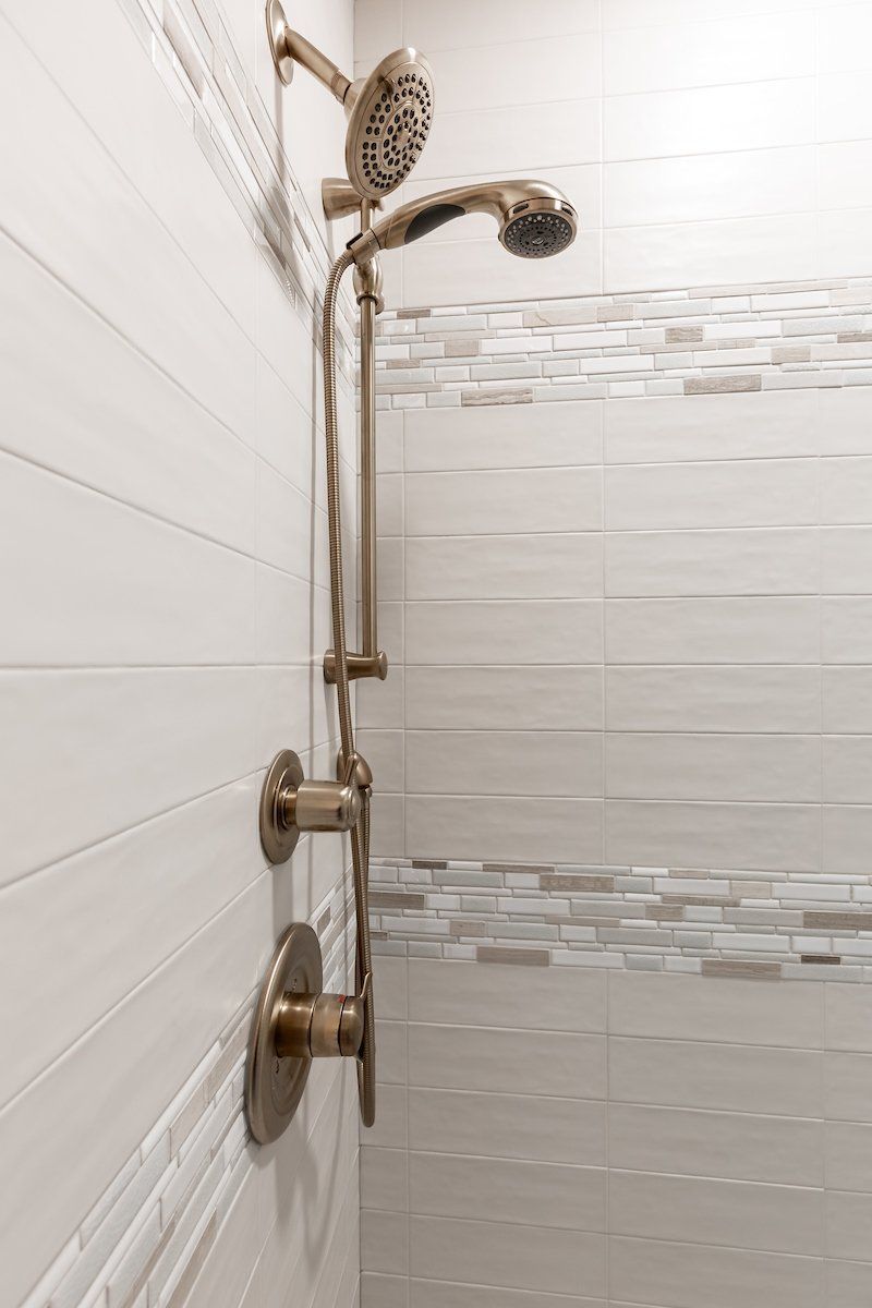 Matte Bianco Piccadilly Shower Wall Tile