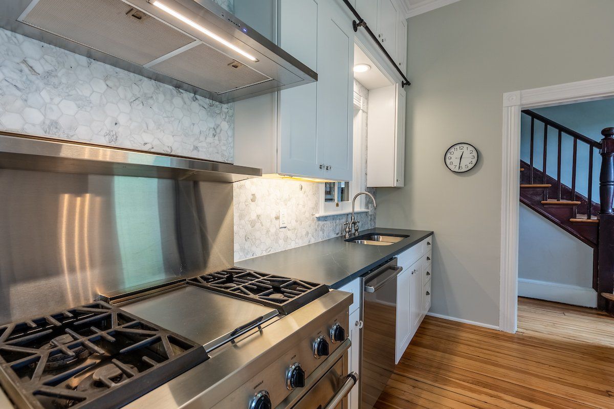 Charcoal Soapstone Suede Silestone Countertops, Calacatta Cressa